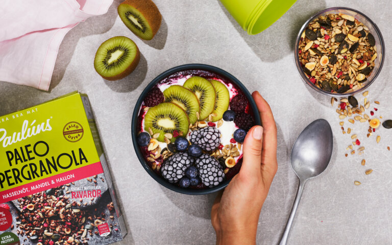 Yoghurt med chia och blåbär -Paulúns