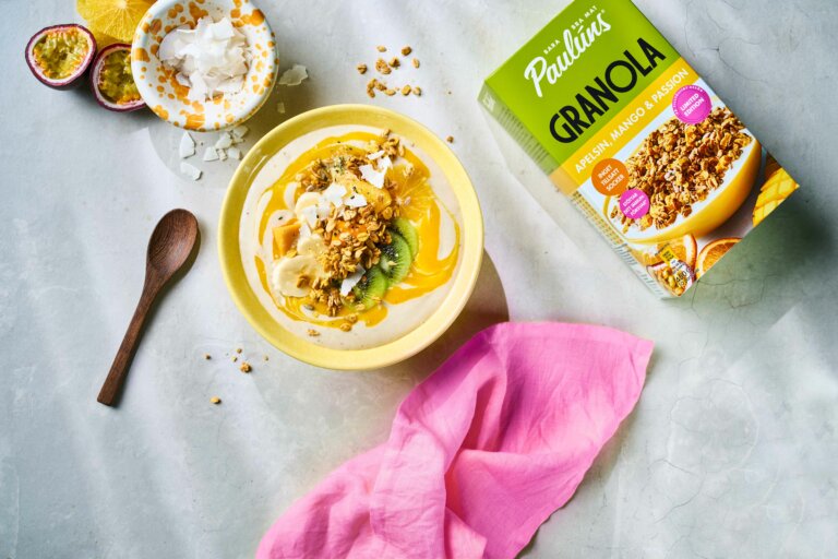 Mangoswirl med Pauluns granola med apelsin, mango och passion