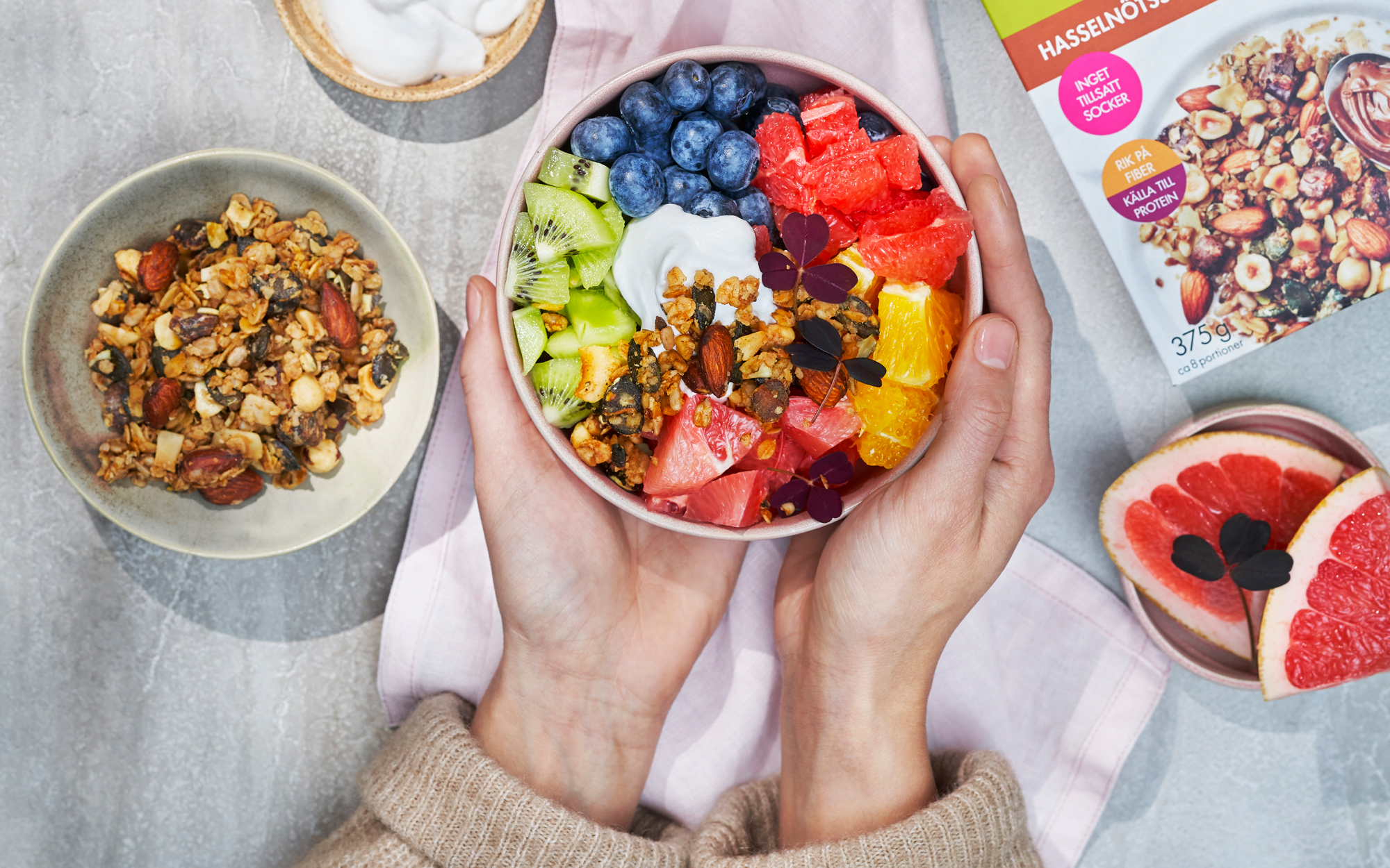 Pauluns Fruktsallad kokosgrädde soft Müsli och Nötter vacker upplagt